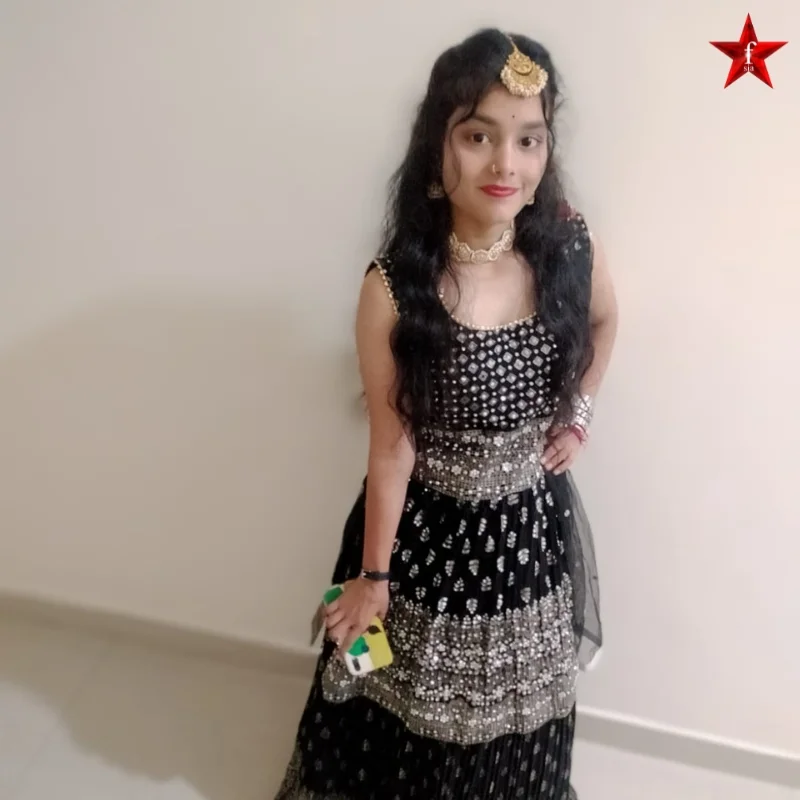 Naina Lakshakar