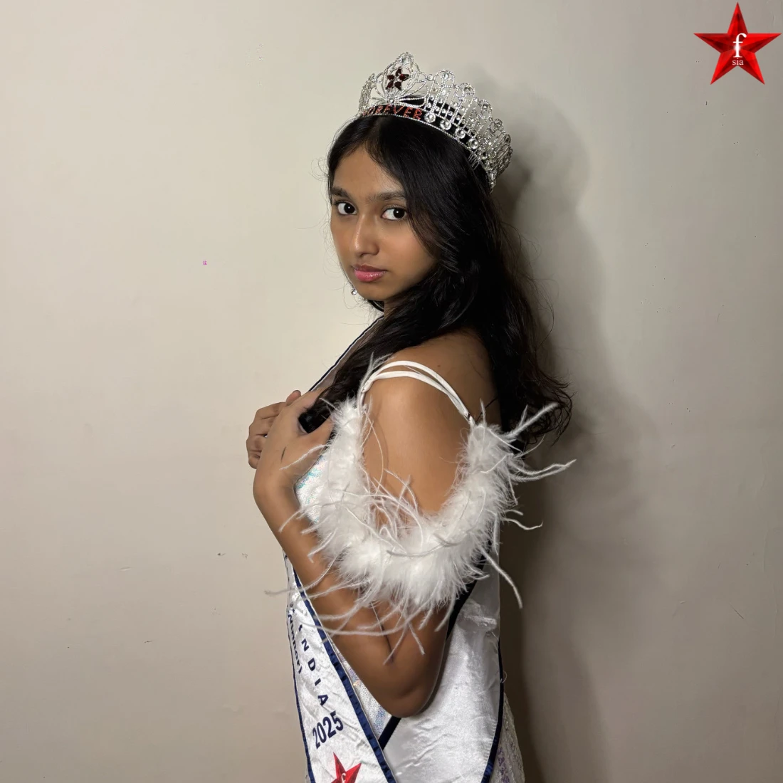 miss teen borivali winner