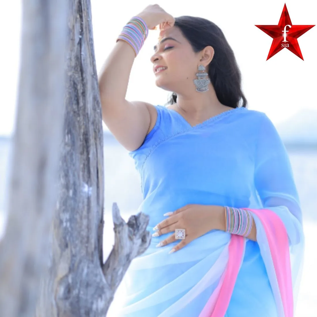 Dr. Nidhi Vanesa