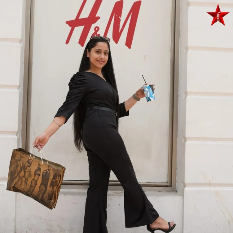 Mrs India 2025 Contestant Dr Rashi Tripathi Arora Mrs India 2025 Contestant Dr Rashi Tripathi Arora